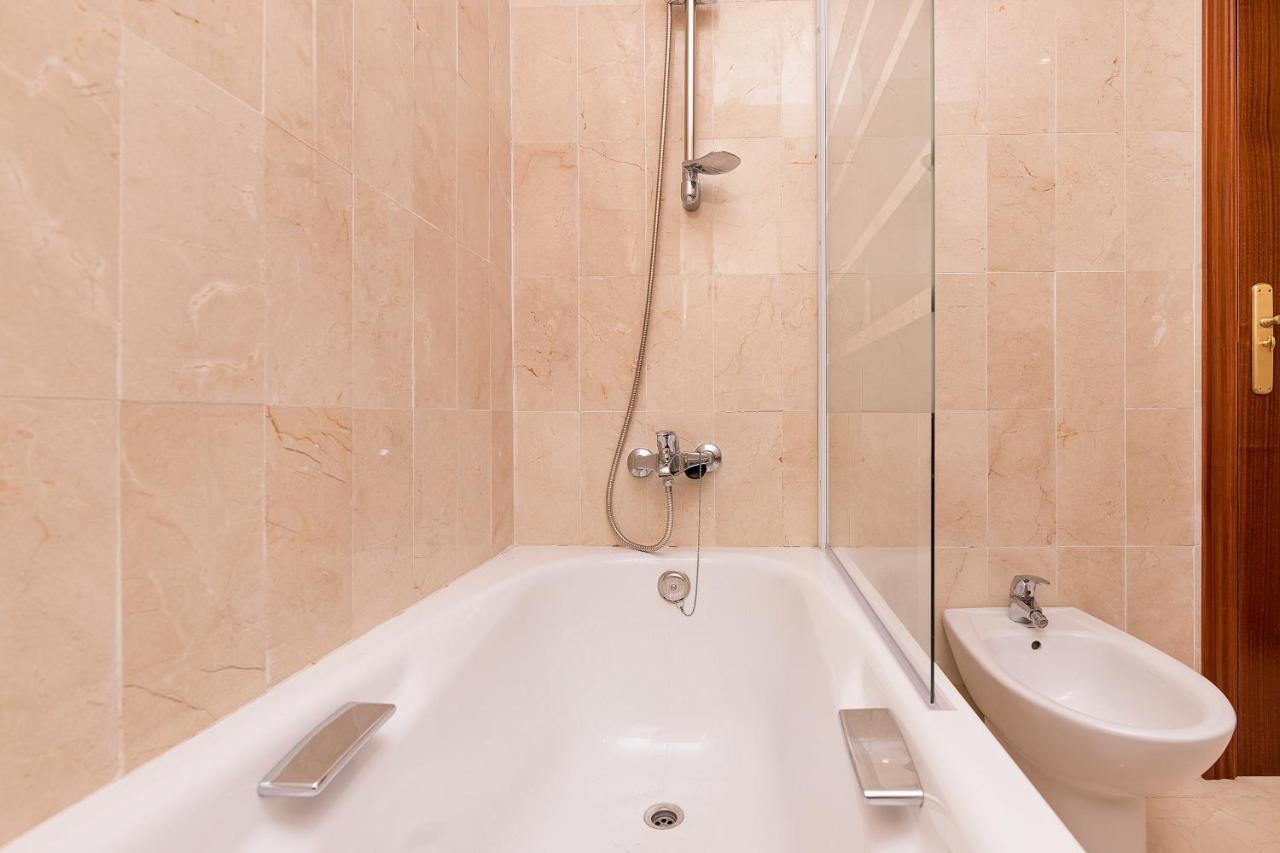 Bhost - Colon Apartment Malaga Luaran gambar