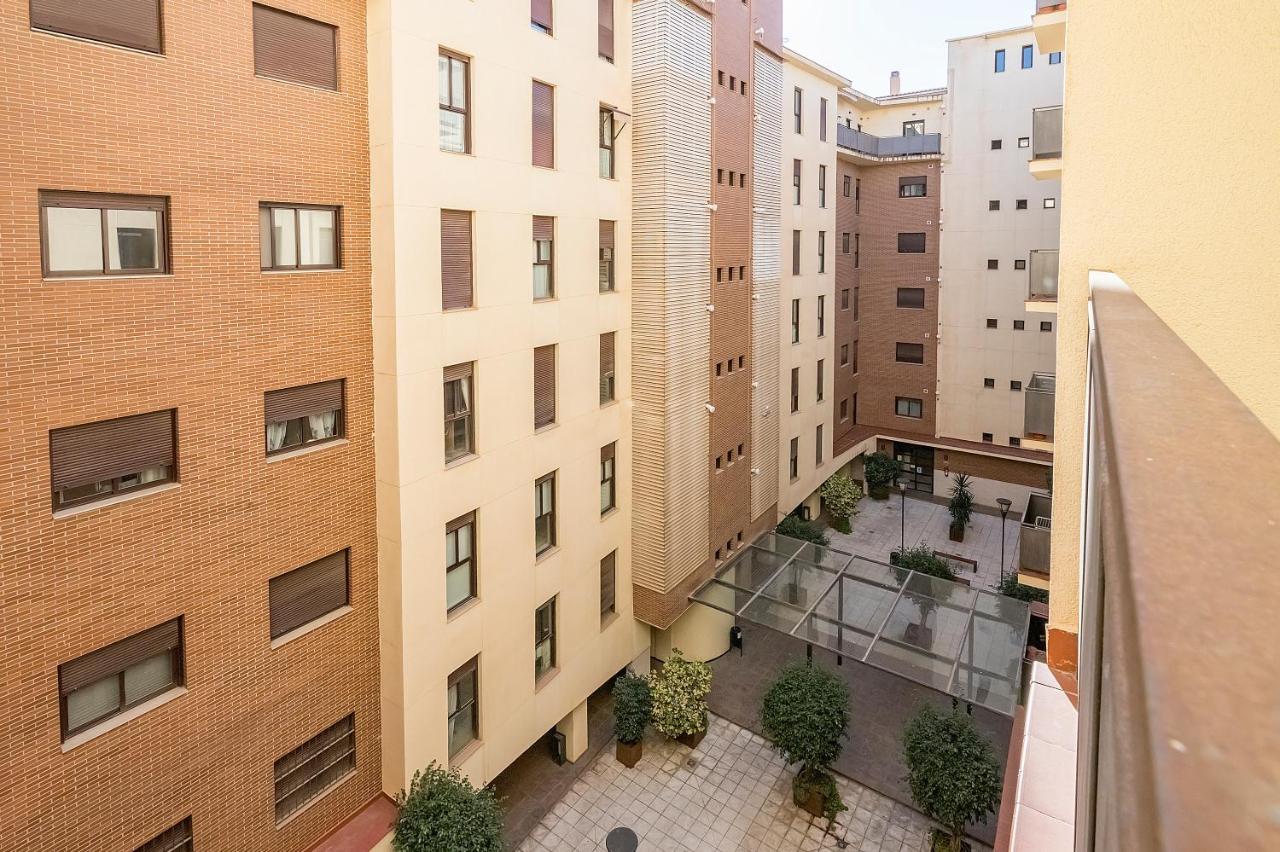 Bhost - Colon Apartment Malaga Luaran gambar