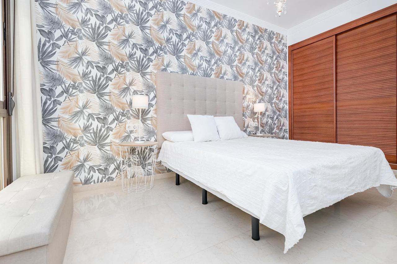 Bhost - Colon Apartment Malaga Luaran gambar